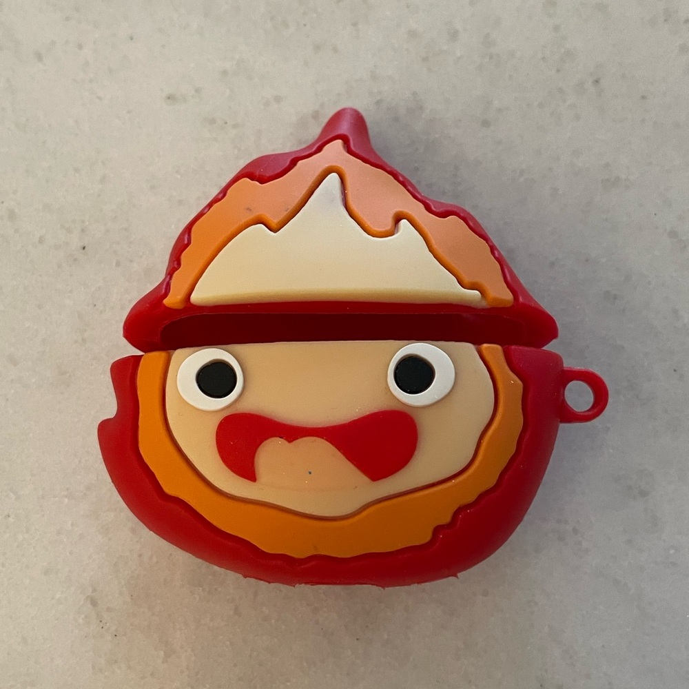 🎁FREE GIFT — Calcifer AirPods case